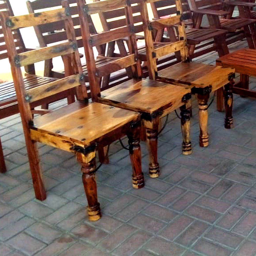 018-Furniture-restoration